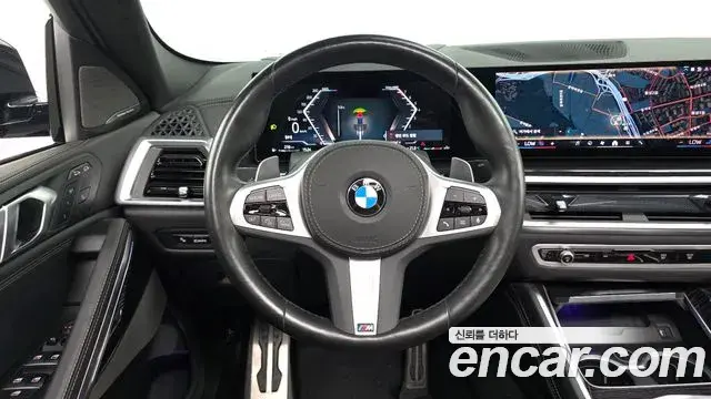 BMW X6 2023 — Фото 12/20