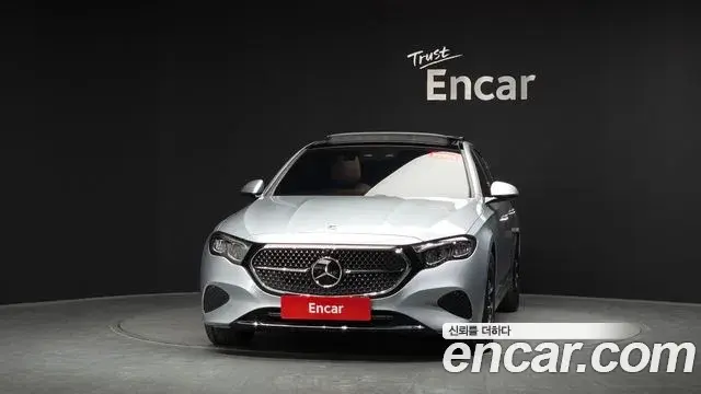 Mercedes-Benz E-Class 2025 — Фото 3/20