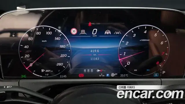 Mercedes-Benz E-Class 2025 — Фото 8/20