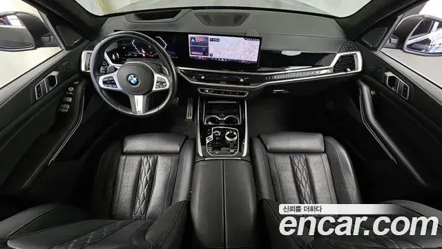 BMW X7 2024 — Фото 6/20