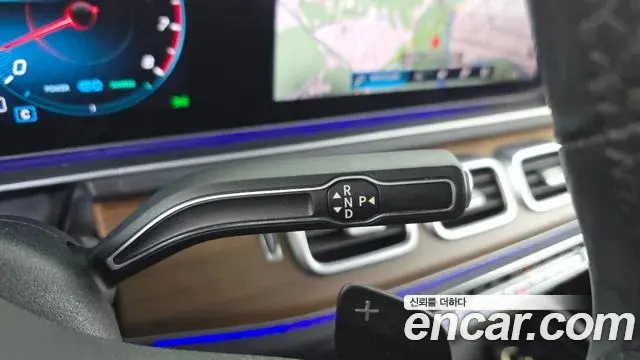 Mercedes-Benz GLE-Class 2019 — Фото 9/20