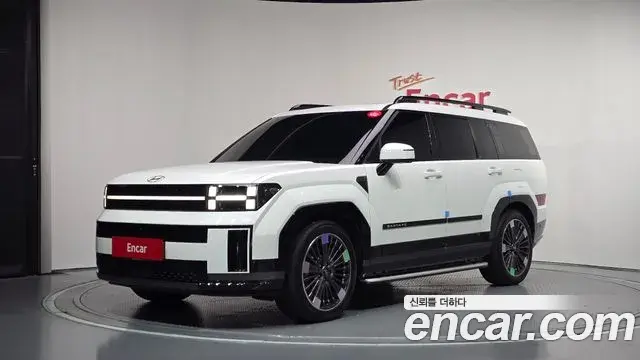 Hyundai Santa Fe 2023 — Фото 1/20