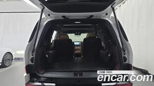 Hyundai Santa Fe 2023 — Фото 20/20