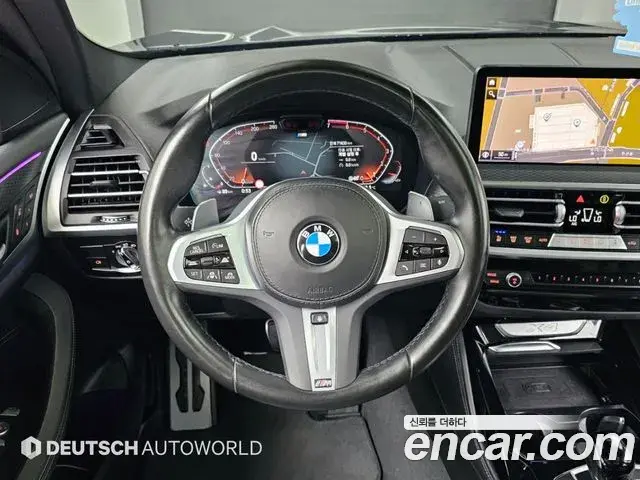 BMW X4 2022 — Фото 13/20