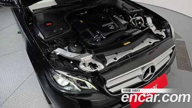 Mercedes-Benz E-Class 2018 — Фото 6/20