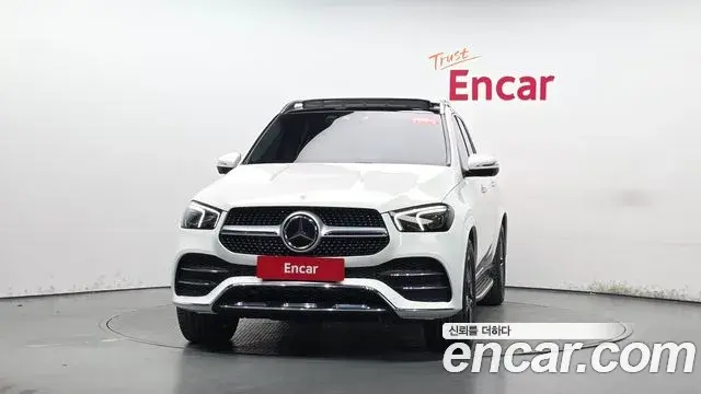 Mercedes-Benz GLE-Class 2021 — Фото 3/20