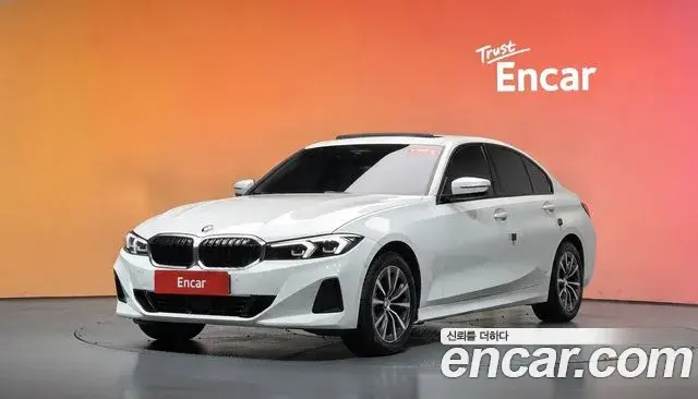BMW 3 Series 2023 — Фото 1/20