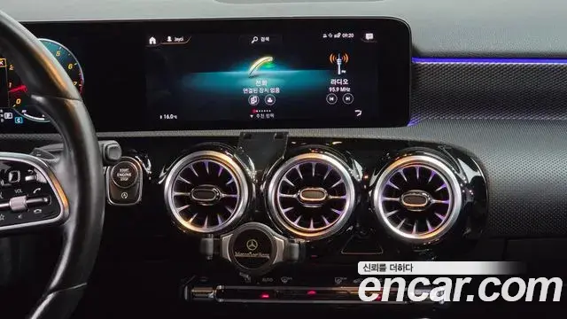 Mercedes-Benz A-Class 2021 — Фото 12/20