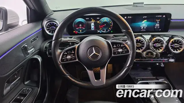 Mercedes-Benz A-Class 2021 — Фото 13/20