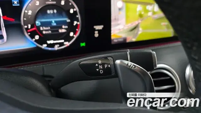 Mercedes-Benz S-Class 2019 — Фото 9/20