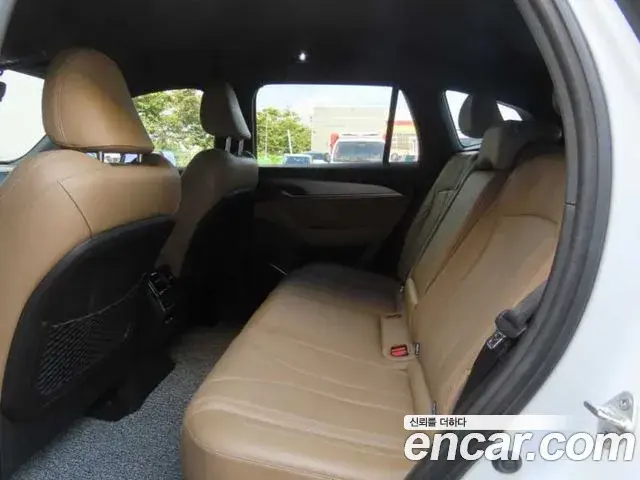Renault Samsung Grand Koleos 2025 — Photo 8/20