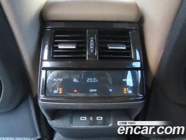 Renault Samsung Grand Koleos 2025 — Photo 9/20