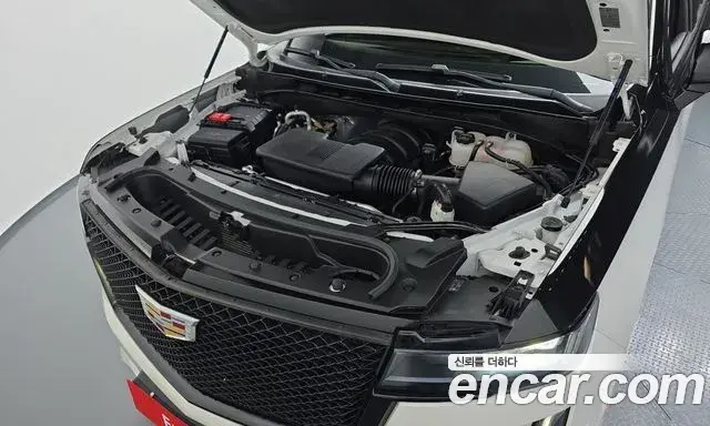 Cadillac Escalade 2024 — Şəkil 31/35