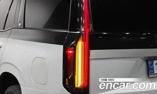 Cadillac Escalade 2024 — Şəkil 33/35