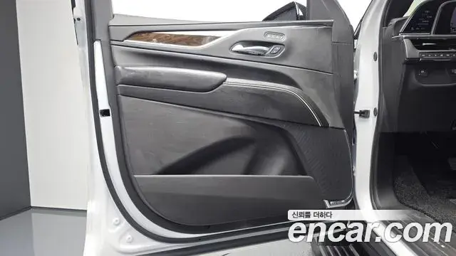 Cadillac Escalade 2024 — Şəkil 26/35