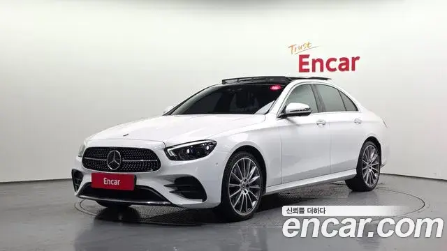 Mercedes-Benz E-Class 2021 — Фото 1/20