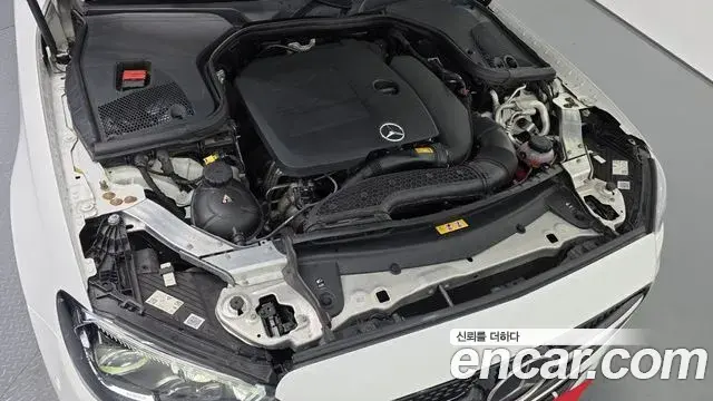 Mercedes-Benz E-Class 2021 — Фото 6/20