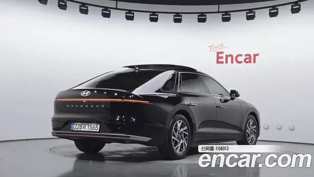 Hyundai Grandeur 2024 — Şəkil 2/20