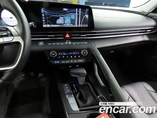 Hyundai Avante 2022 — Фото 8/20