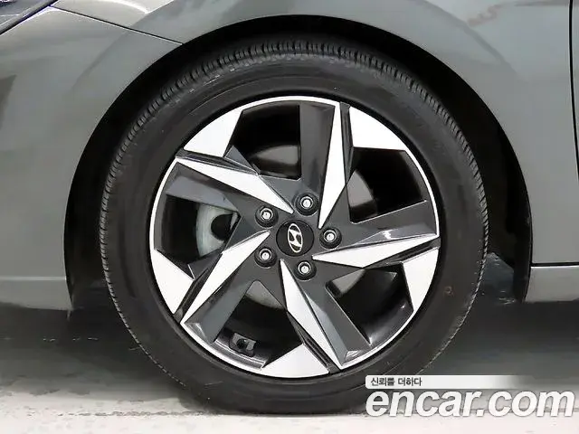 Hyundai Avante 2022 — Фото 20/20