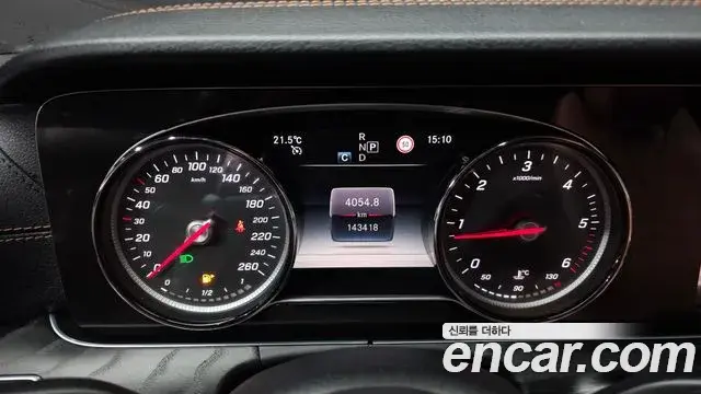 Mercedes-Benz E-Class 2018 — Фото 8/20