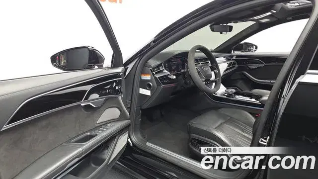 Audi A8 2020 — Photo 10/20