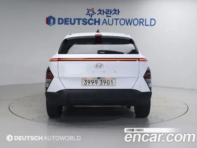 Hyundai Kona 2023 — Фото 4/20