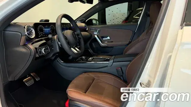 Mercedes-Benz A-Class 2026 — Фото 15/20
