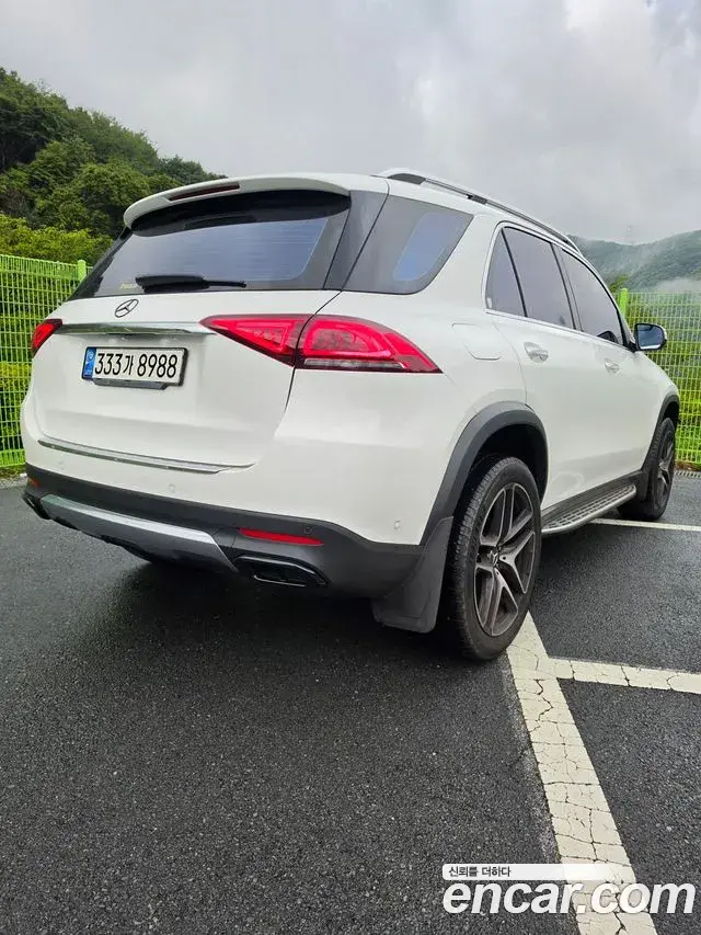 Mercedes-Benz GLE-Class 2022 — Фото 6/20