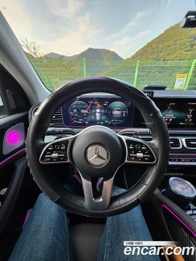 Mercedes-Benz GLE-Class 2022 — Фото 13/20
