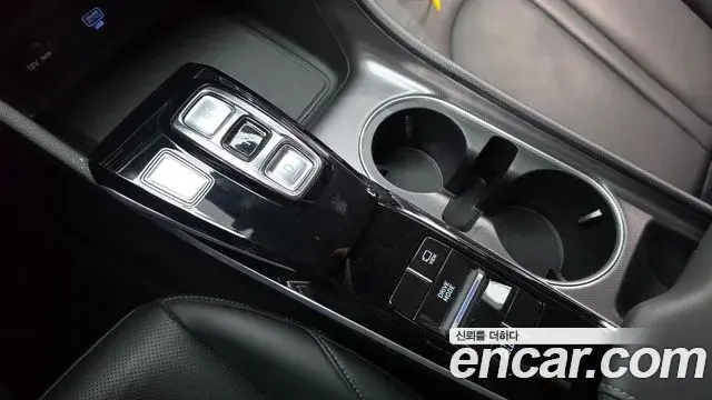 Hyundai Sonata 2022 — Фото 9/20