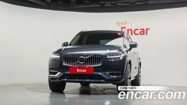 Volvo XC90 2022 — Фото 3/20