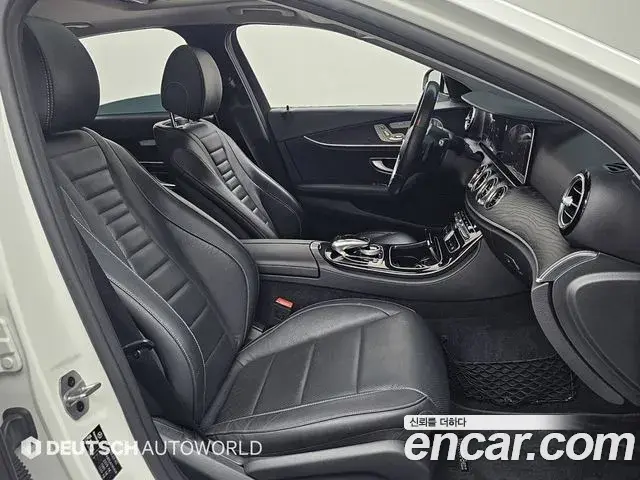 Mercedes-Benz E-Class 2020 — Фото 9/20