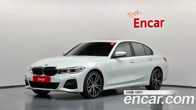 BMW 3 Series 2020 — Фото 20/20