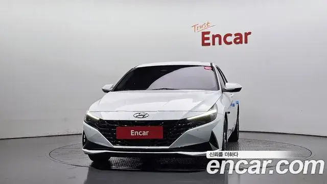 Hyundai Avante 2022 — Фото 3/20