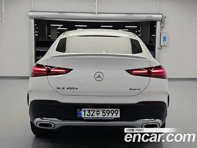 Mercedes-Benz GLE-Class 2026 — Фото 2/20