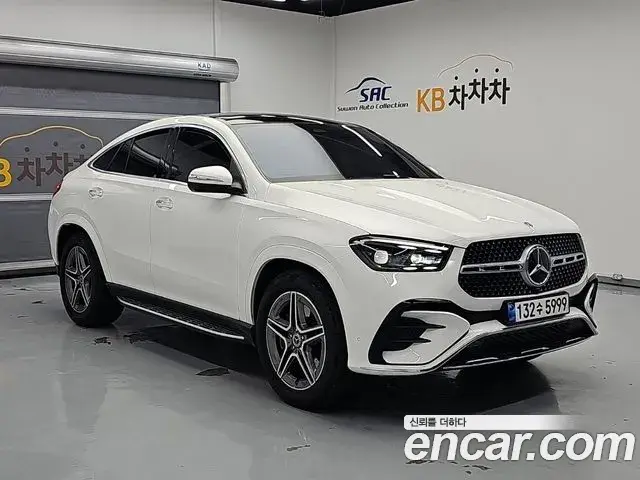 Mercedes-Benz GLE-Class 2026 — Фото 3/20