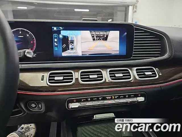 Mercedes-Benz GLE-Class 2026 — Фото 8/20