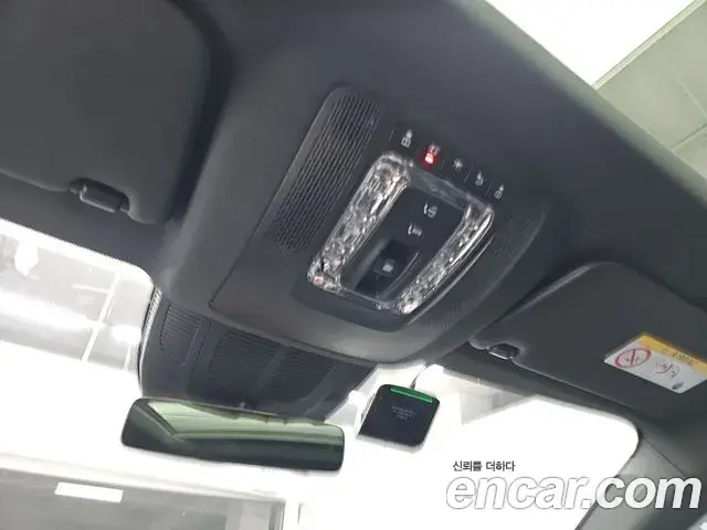 Mercedes-Benz GLE-Class 2026 — Фото 18/20