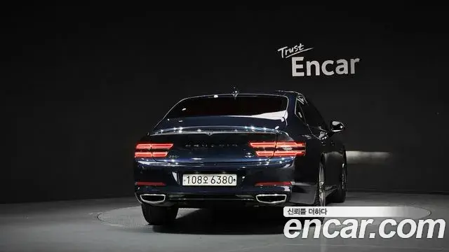 Genesis Electrified G80 2020 — Photo 3/20