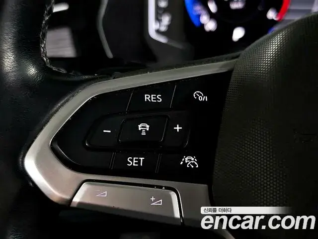 Volkswagen Passat GT 2022 — Фото 16/20