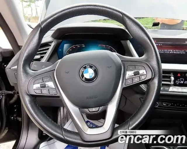 BMW 2 Series Gran Coupe 2023 — Фото 9/20