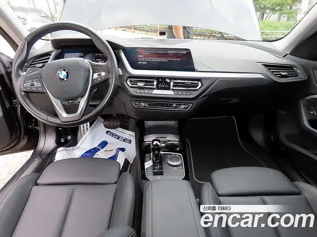 BMW 2 Series Gran Coupe 2023 — Фото 6/20