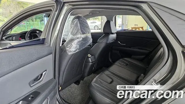 Hyundai The New Avante Hybrid 2021 — Şəkil 18/20