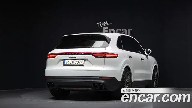 Porsche Cayenne 2021 — Şəkil 16/20