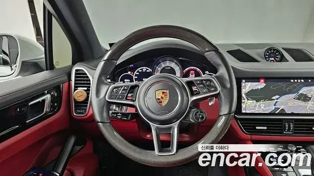 Porsche Cayenne 2021 — Şəkil 17/20