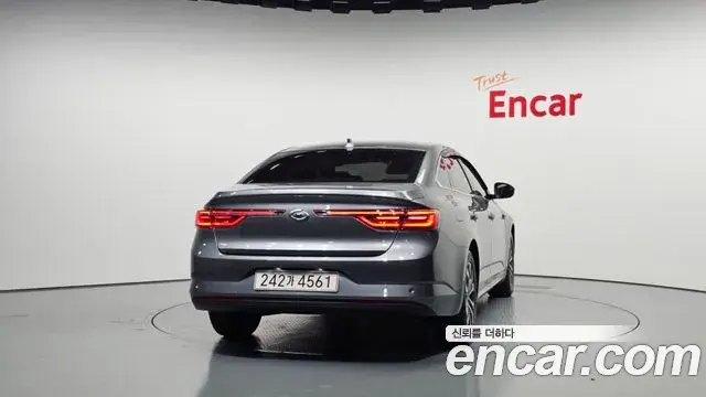 Renault Samsung SM6 2022 — Şəkil 19/20