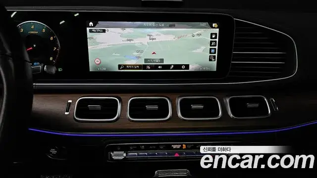 Mercedes-Benz GLE-Class 2021 — Фото 15/20