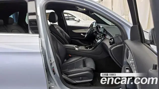 Mercedes-Benz GLC-Class 2022 — Фото 11/20