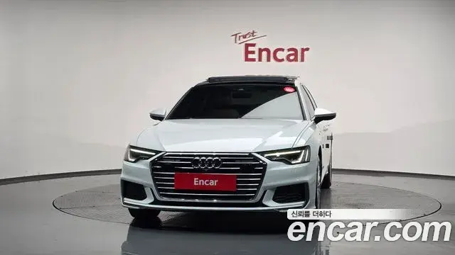 Audi A6 2021 — Photo 2/20